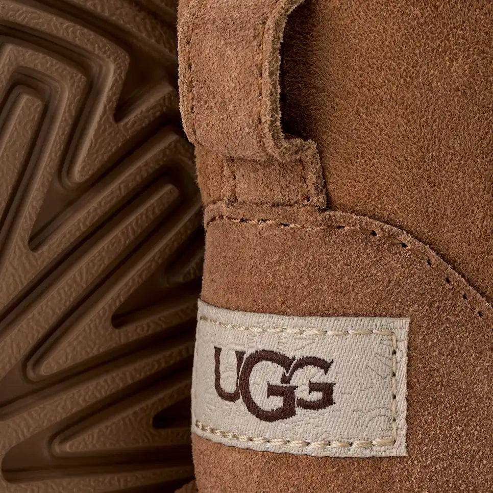 UGG Stivali Classic Mini II