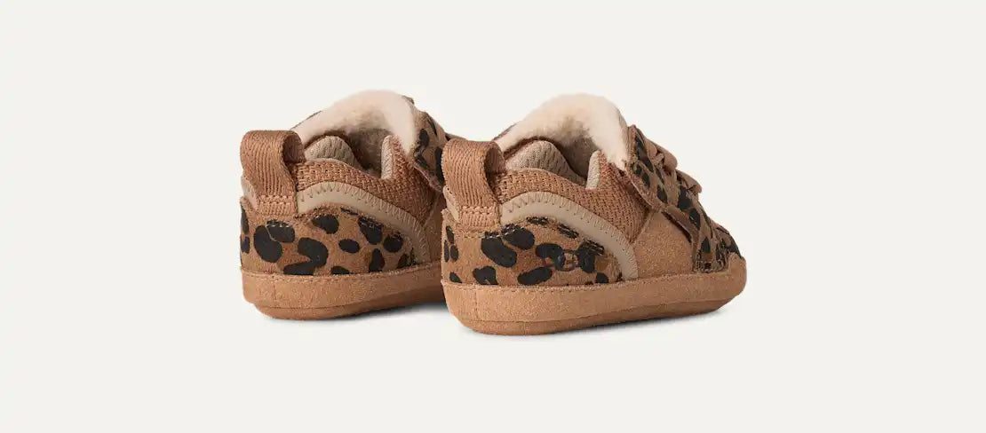 UGG BABY LOWMEL