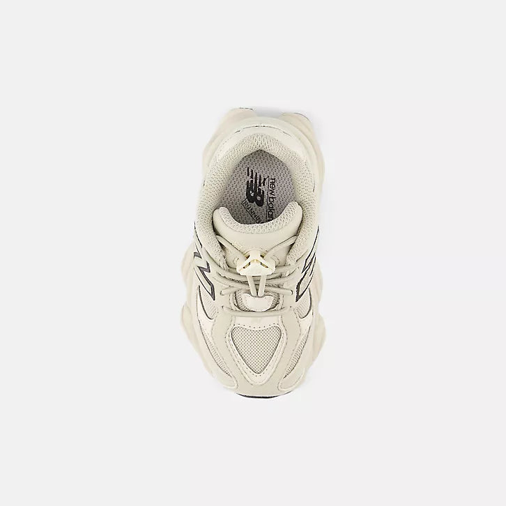 New Balance 9060 scarpe