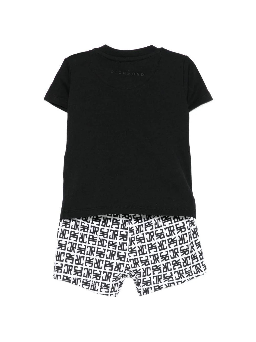 John Richmond 
Completo t-Shirt + bermuda