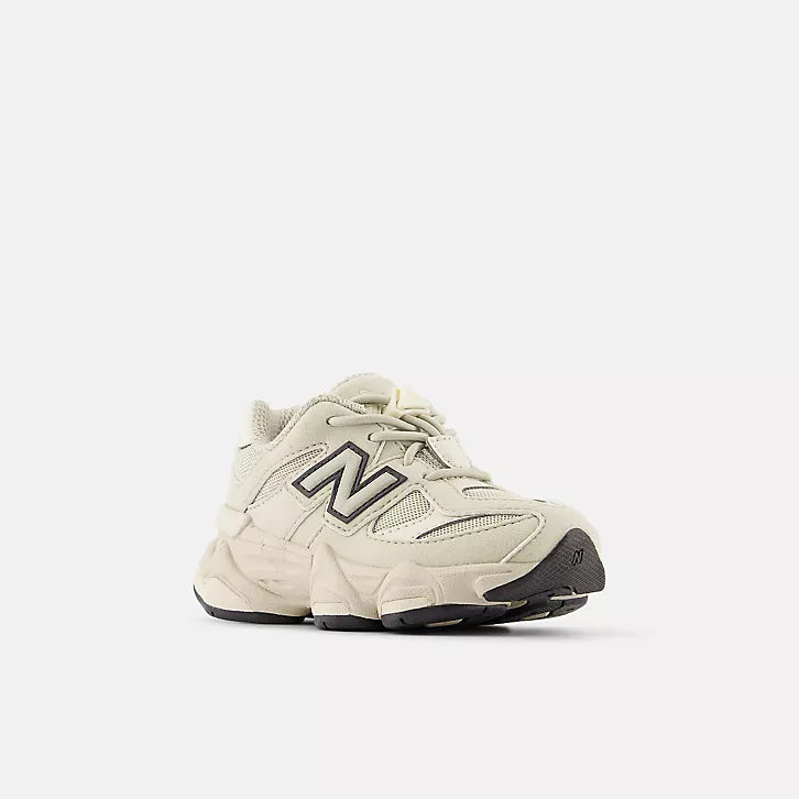 New Balance 9060 scarpe