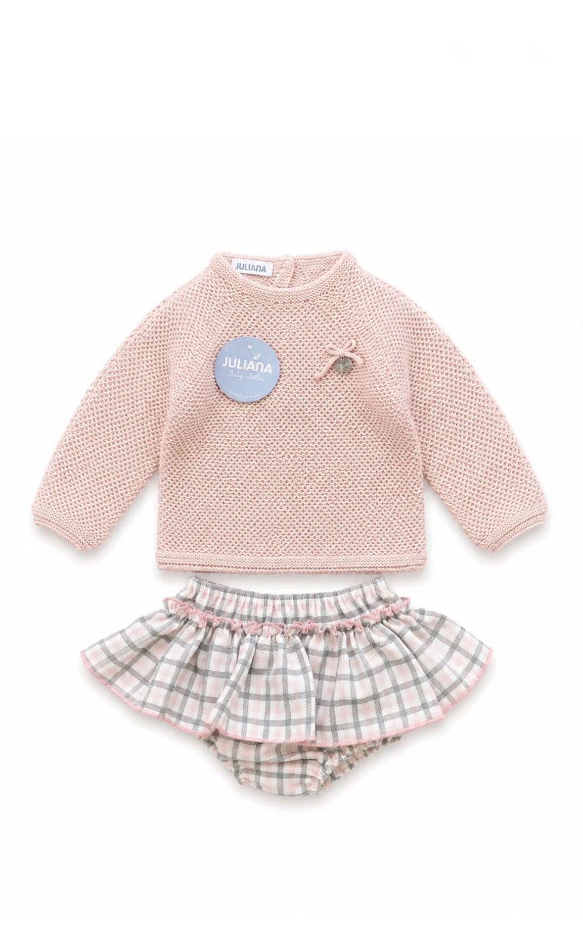 Completo maglia in lana e gonna in tessuto